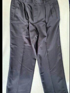 Ashworth Weather Systems Mens Dress Pants size 36 Pleated front Great Condition